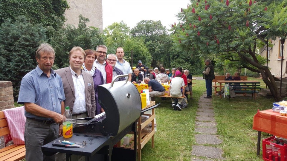 Mitglieder der CDU Neuruppin auf dem Sommerfest